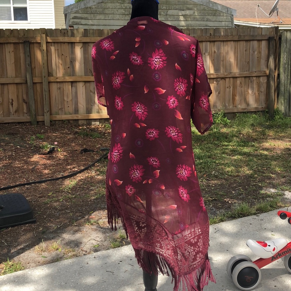 💖Hollister Floral Dark pink cardigan - Picture 3 of 4
